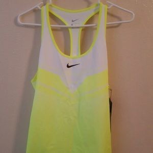NWT Nike Racerback tank Volt by Maria Sharapova Lg